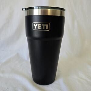YETI Rambler 26oz Black Silver "Build Design Restore" Durable Insulated Vessel